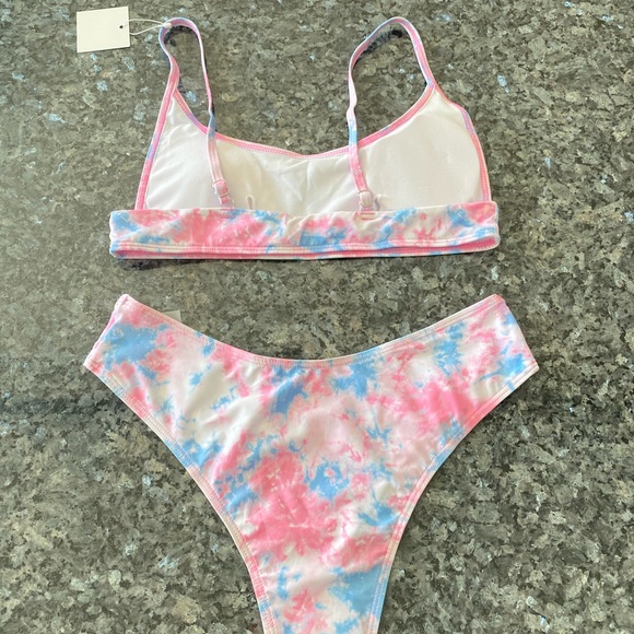 For six_eight_only NWT 🍭cotton candy bikini - Picture 3 of 7